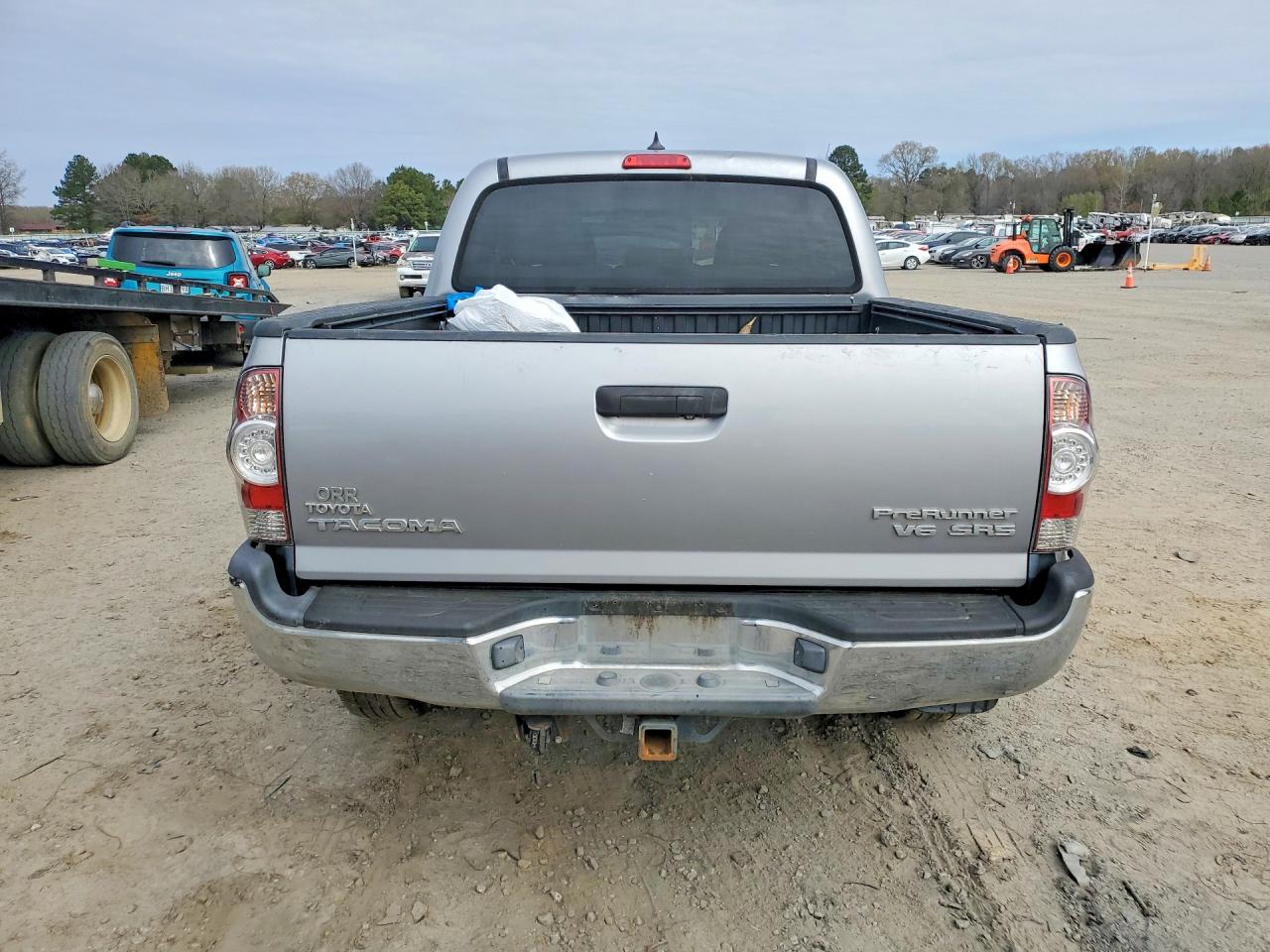 2015 TOYOTA TACOMA