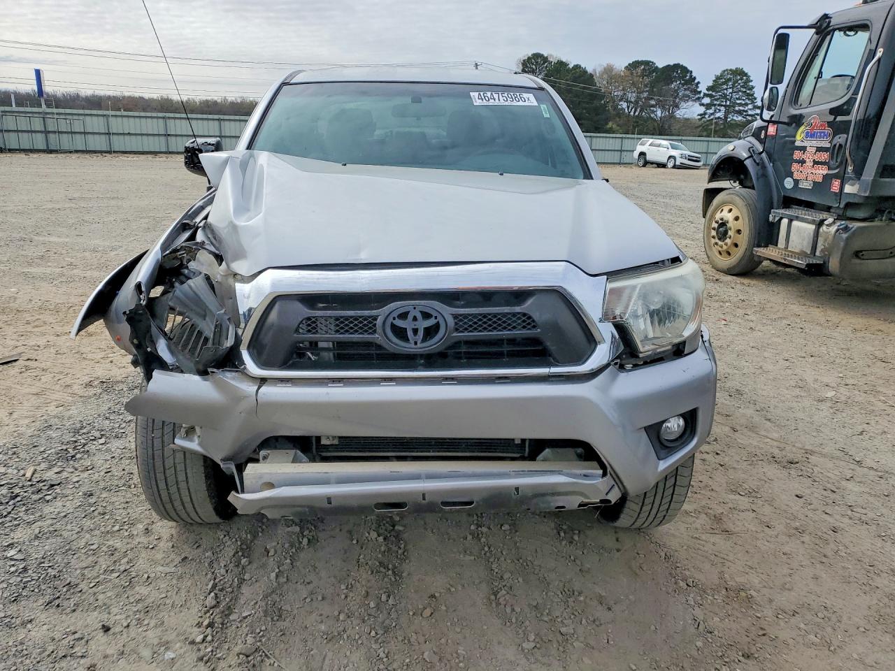 2015 TOYOTA TACOMA
