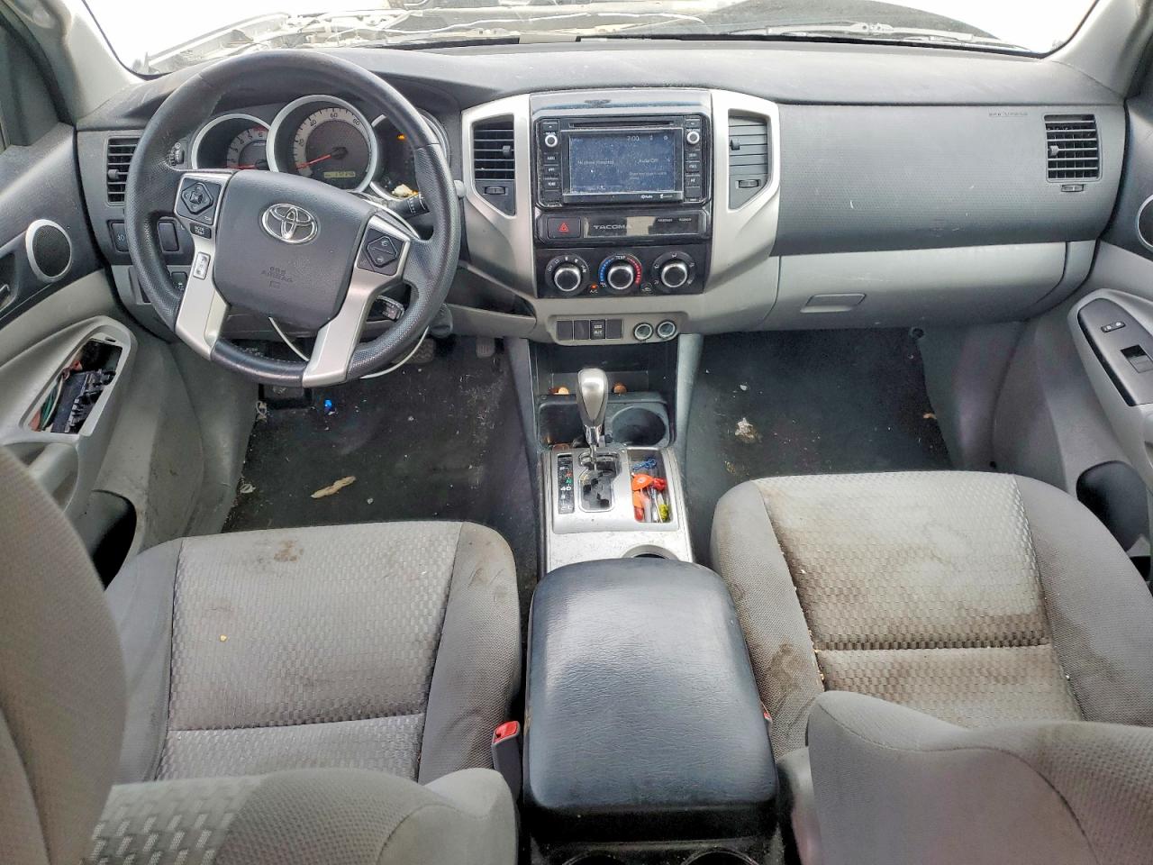 2015 TOYOTA TACOMA