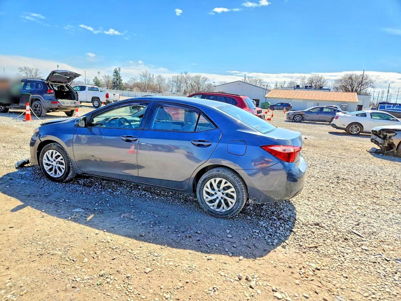 2019 TOYOTA COROLLA