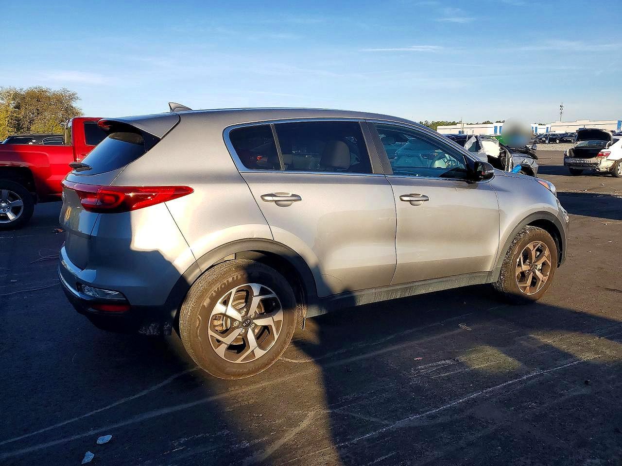 2021 KIA SPORTAGE