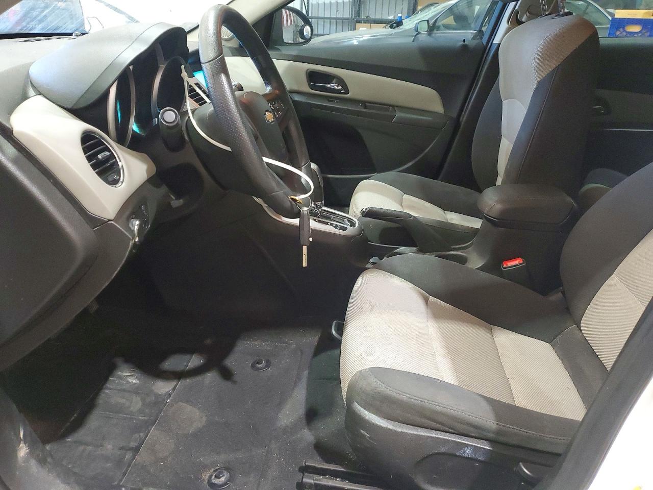 2016 CHEVROLET CRUZE