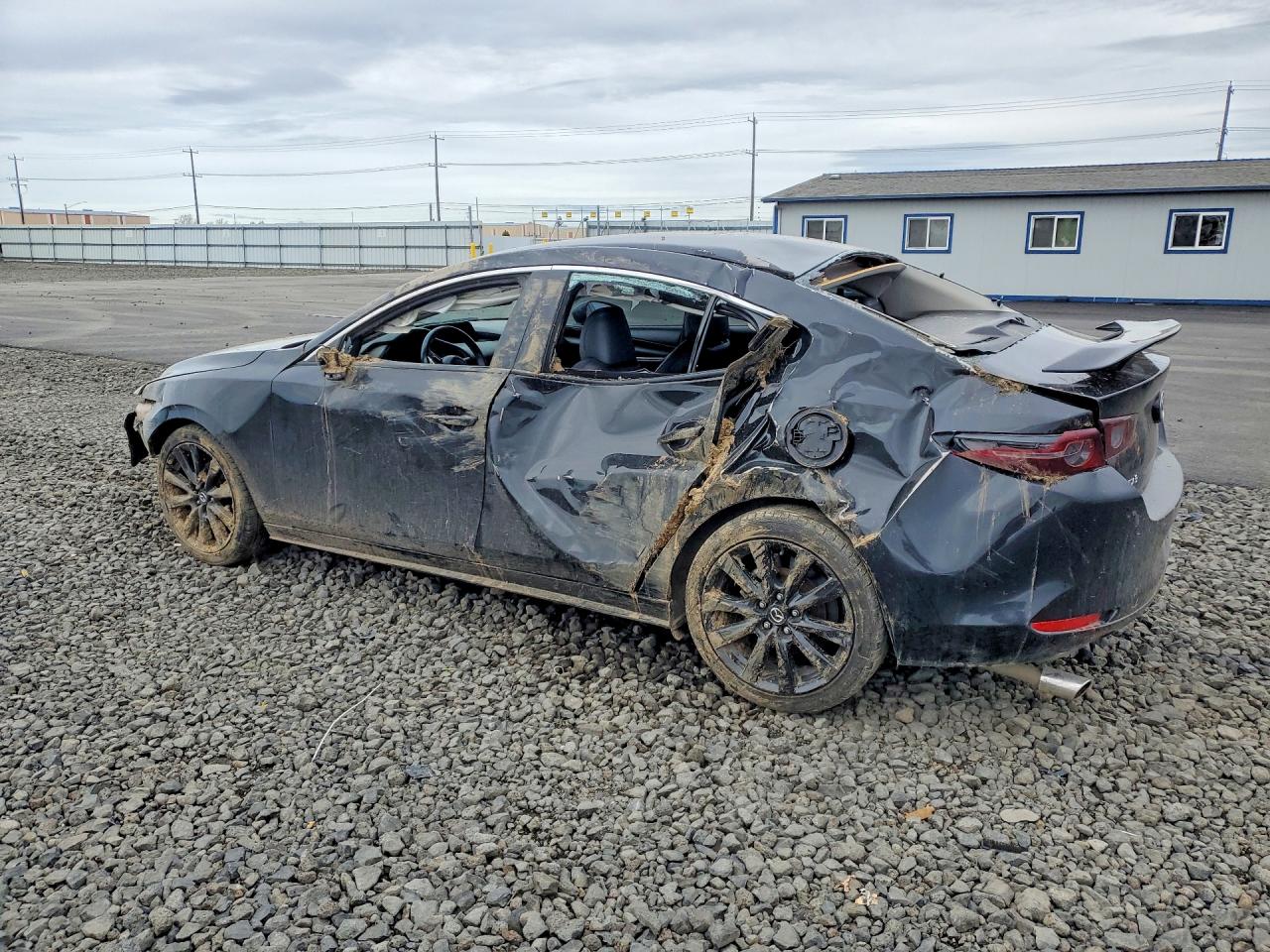 2021 MAZDA 3