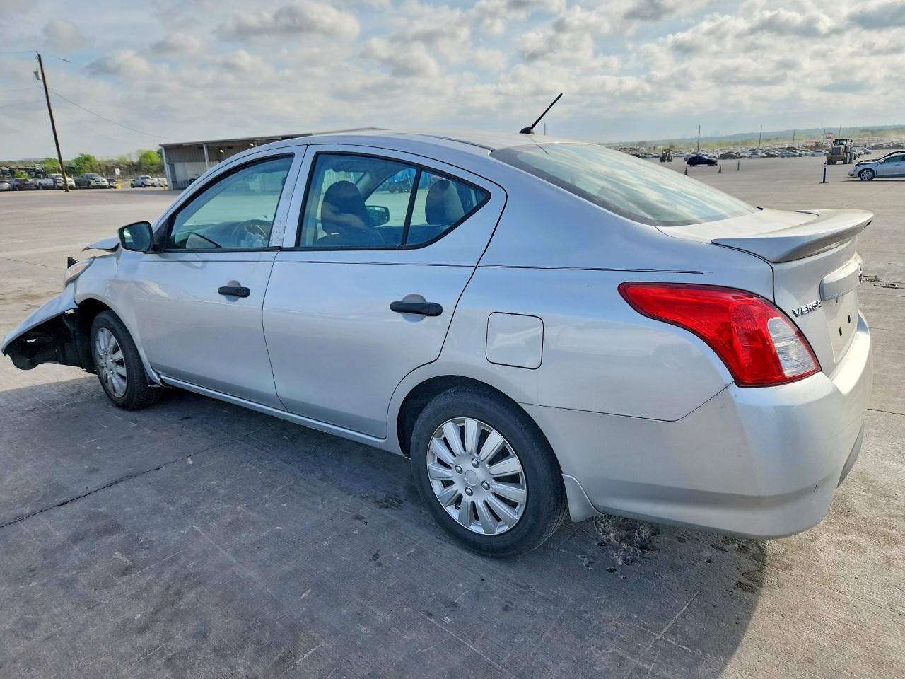 2018 NISSAN VERSA