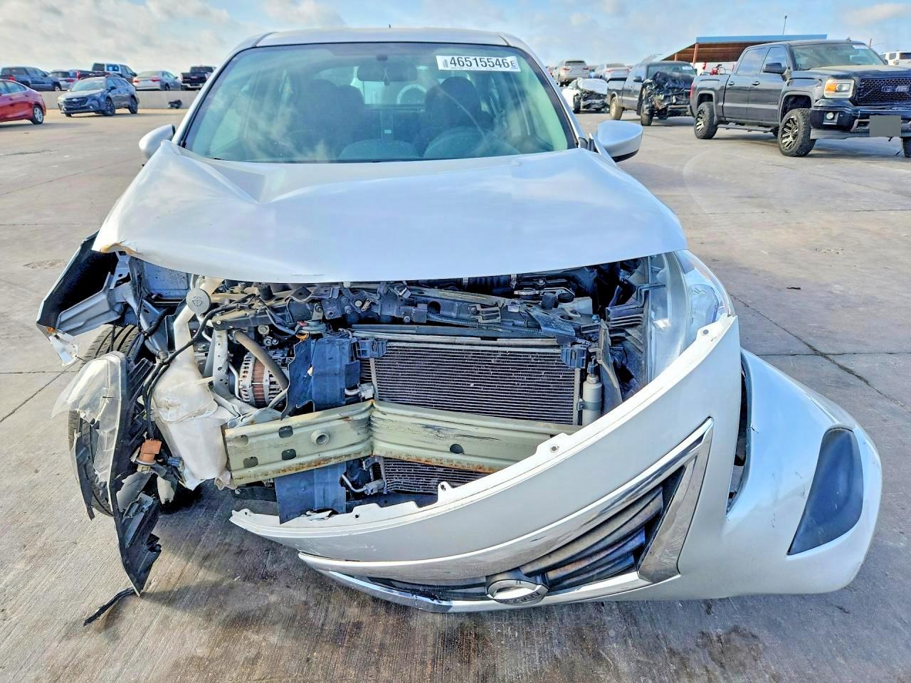 2018 NISSAN VERSA