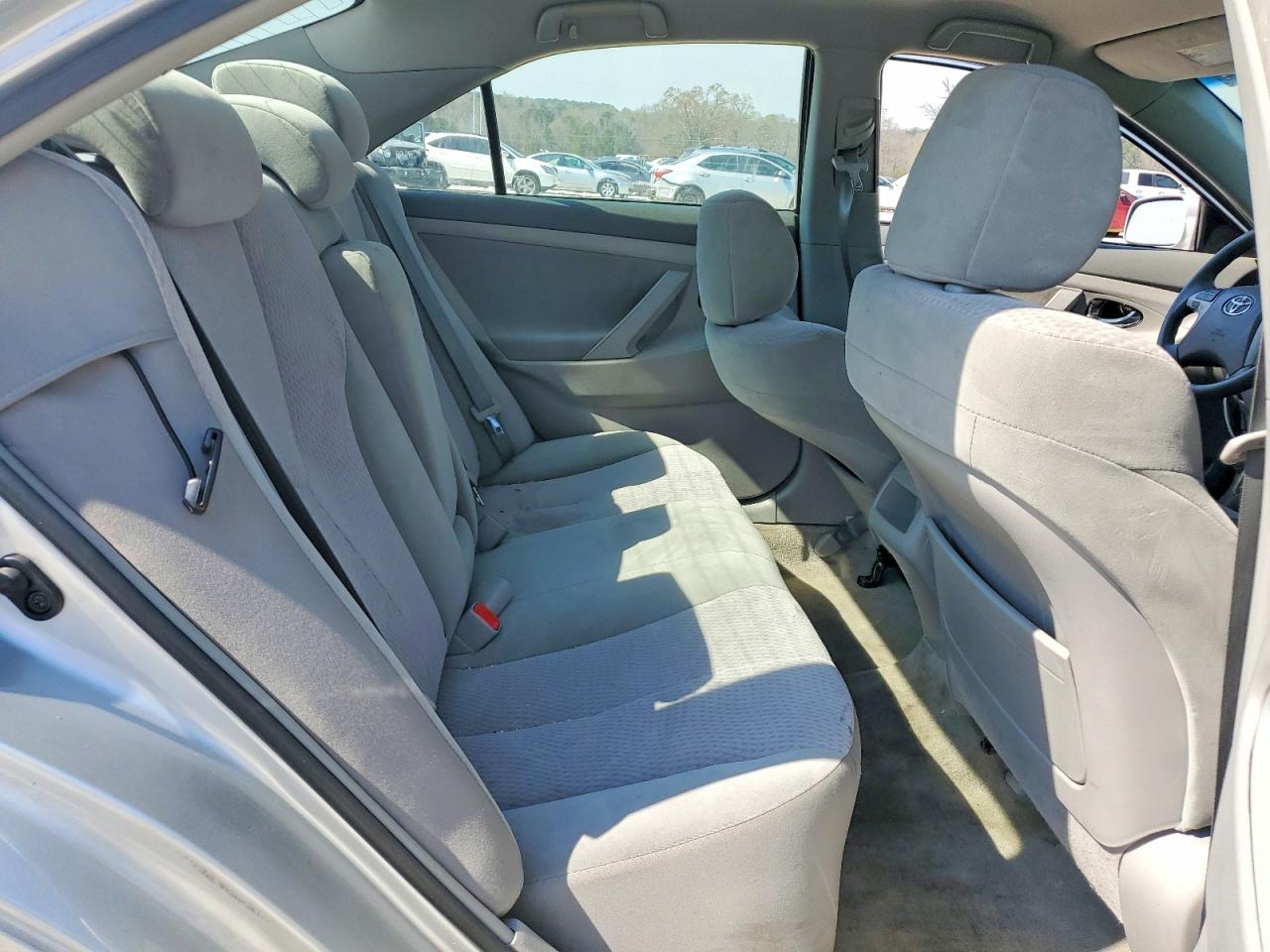 2010 TOYOTA CAMRY