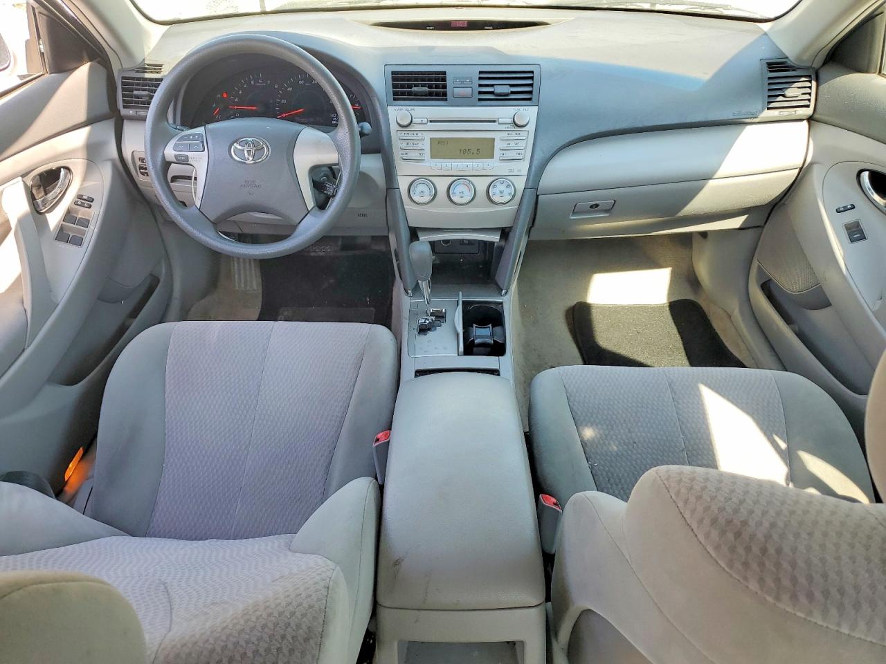 2010 TOYOTA CAMRY