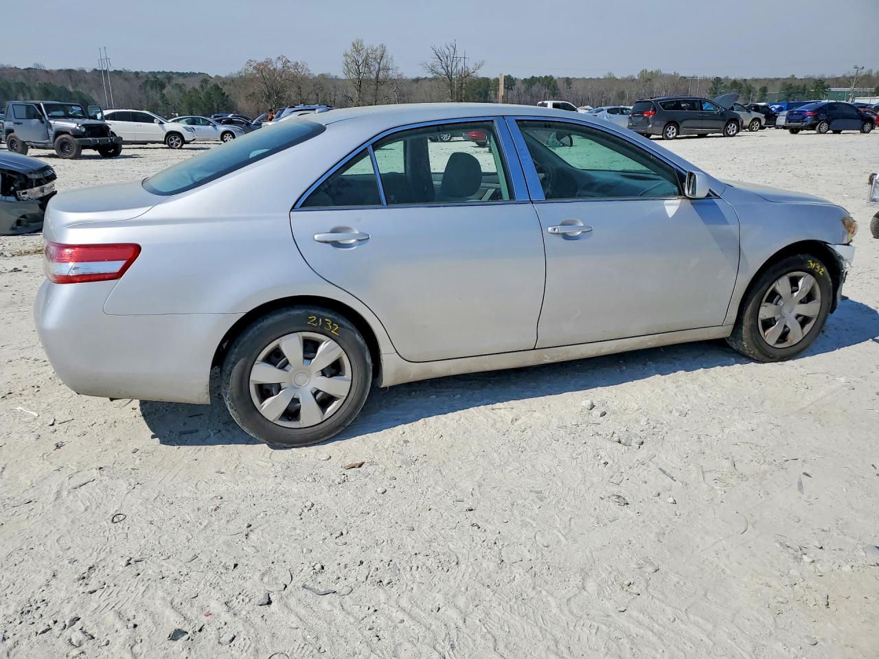 2010 TOYOTA CAMRY