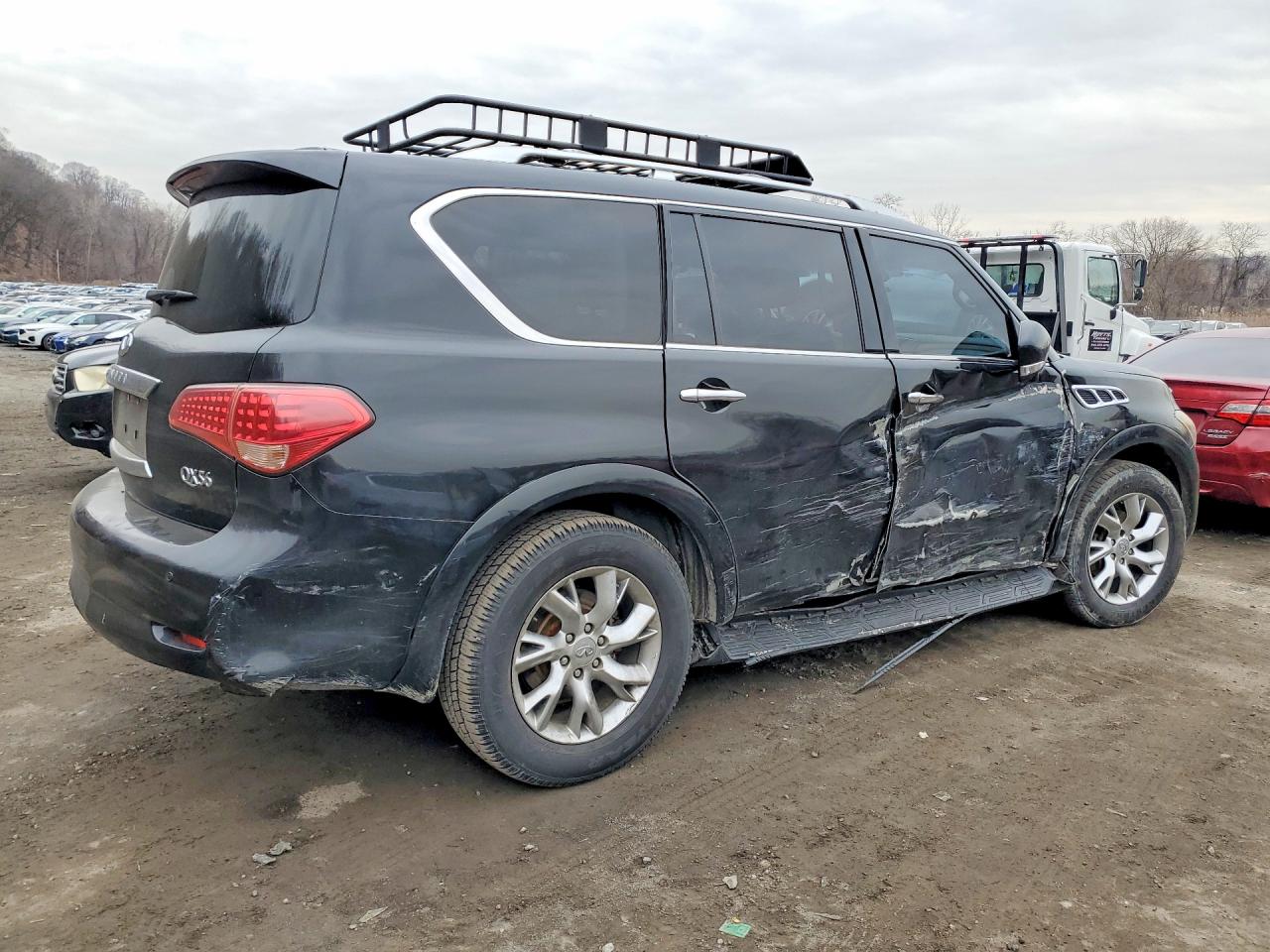 2011 INFINITI QX56