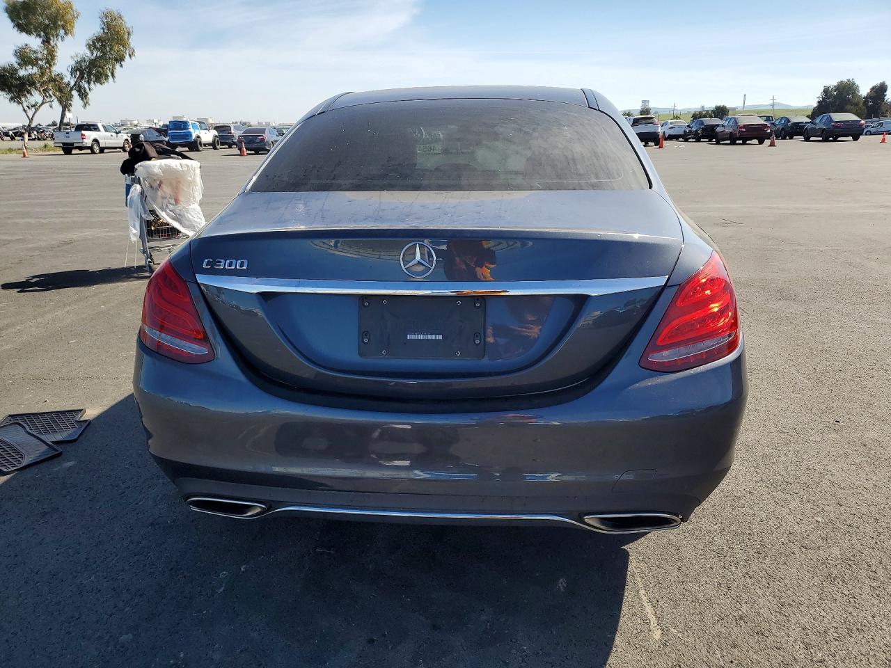 2016 MERCEDES-BENZ C-CLASS