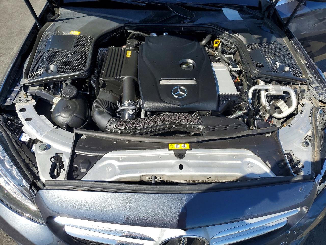 2016 MERCEDES-BENZ C-CLASS