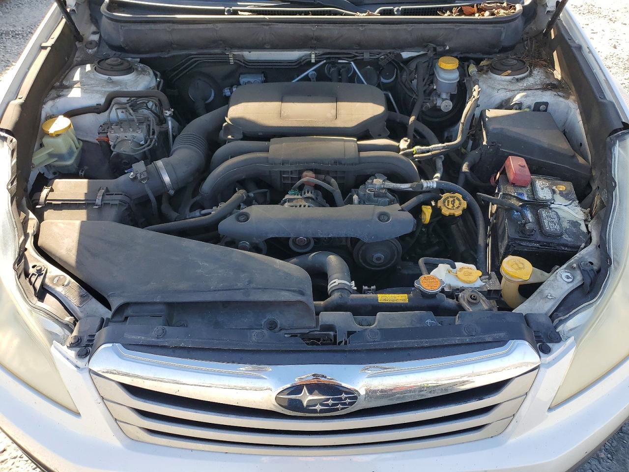 2012 SUBARU OUTBACK