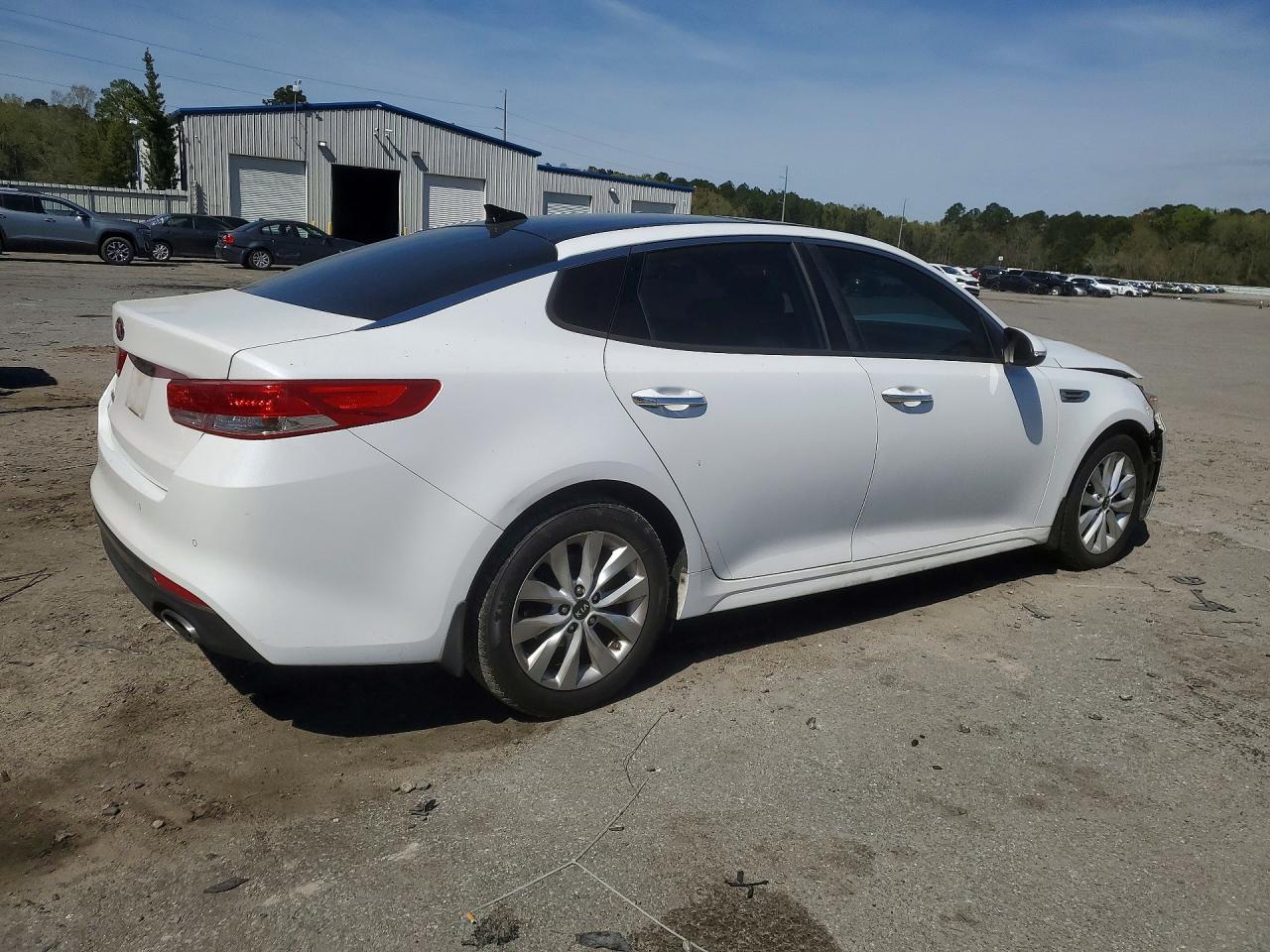 2016 KIA OPTIMA