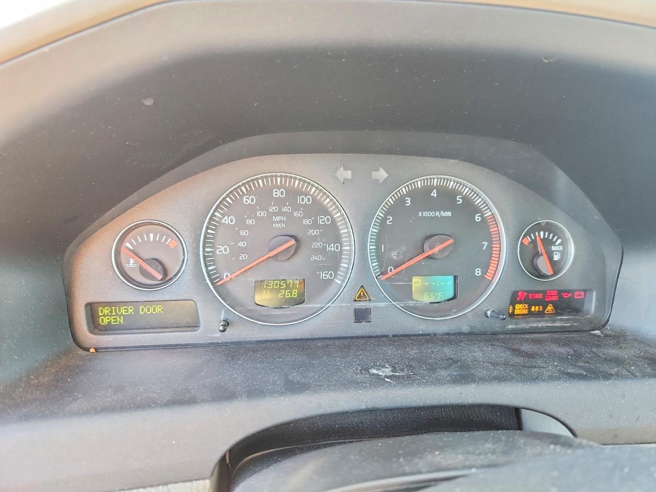 2006 VOLVO XC70