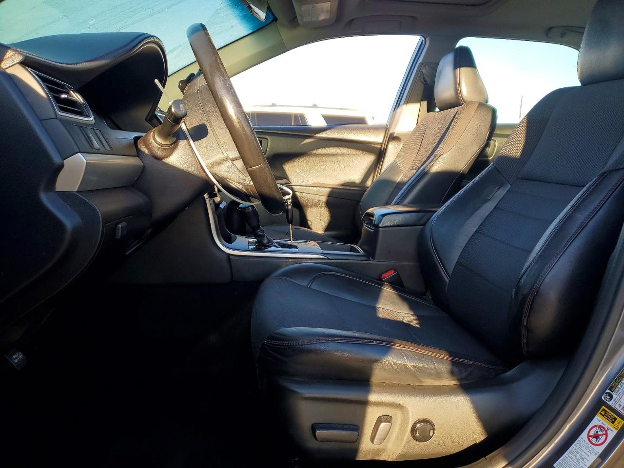 2017 TOYOTA CAMRY