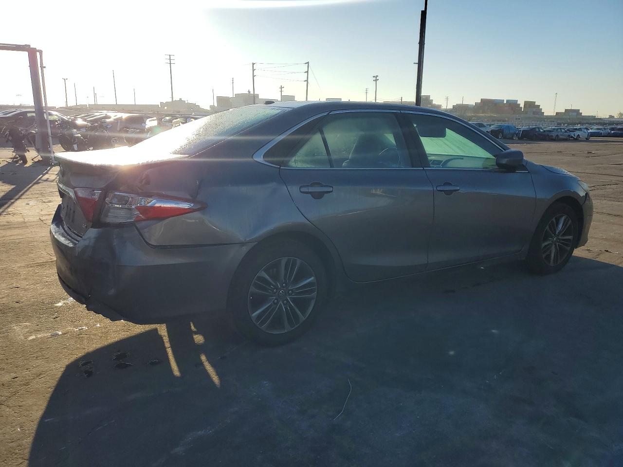 2017 TOYOTA CAMRY