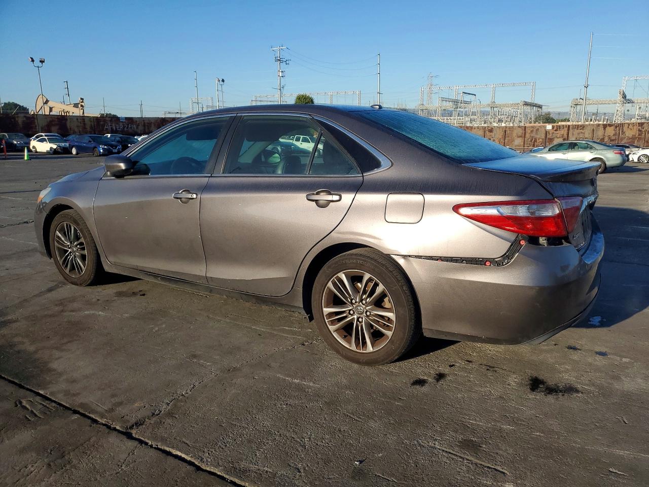 2017 TOYOTA CAMRY
