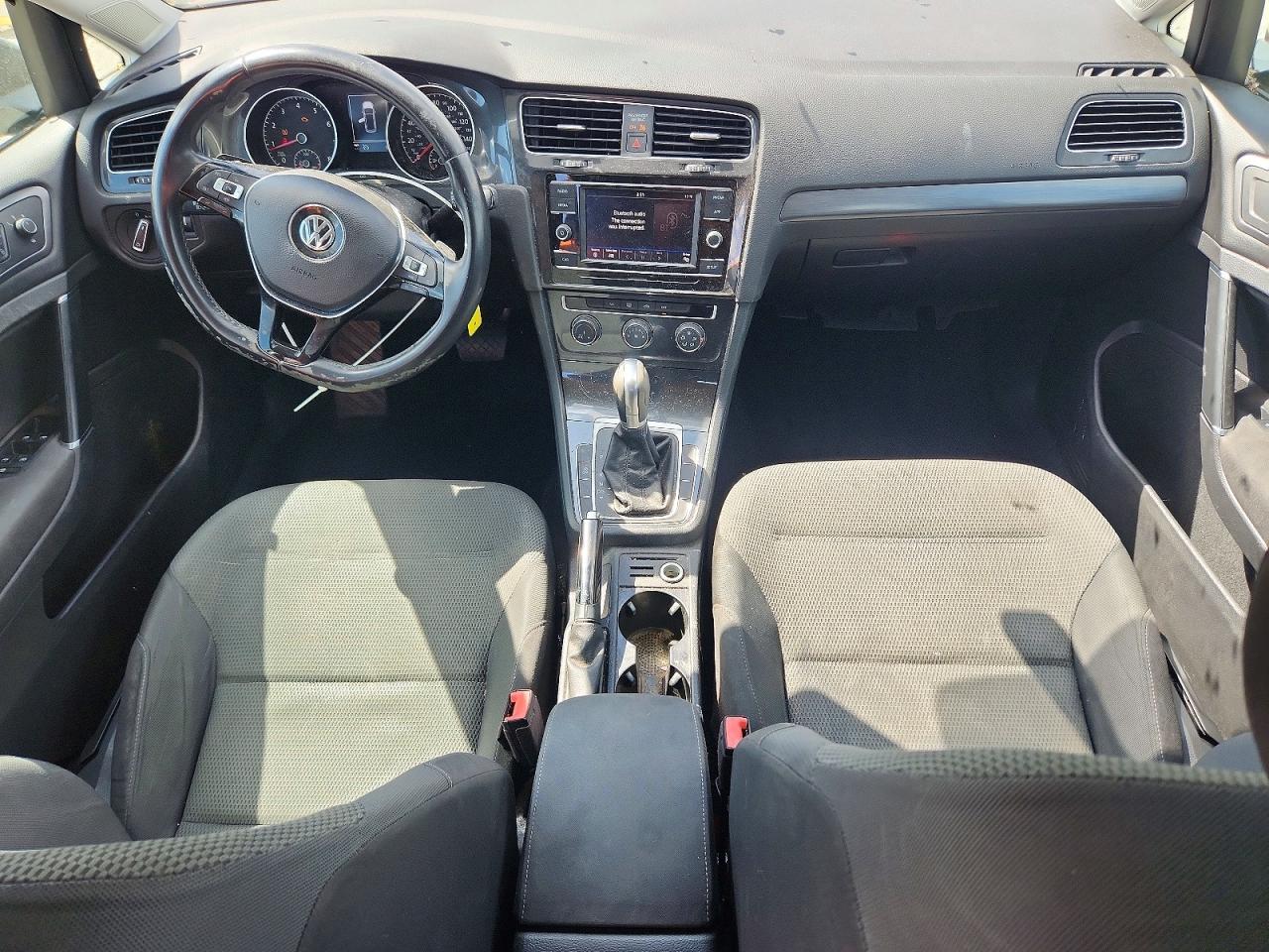 2019 VOLKSWAGEN GOLF