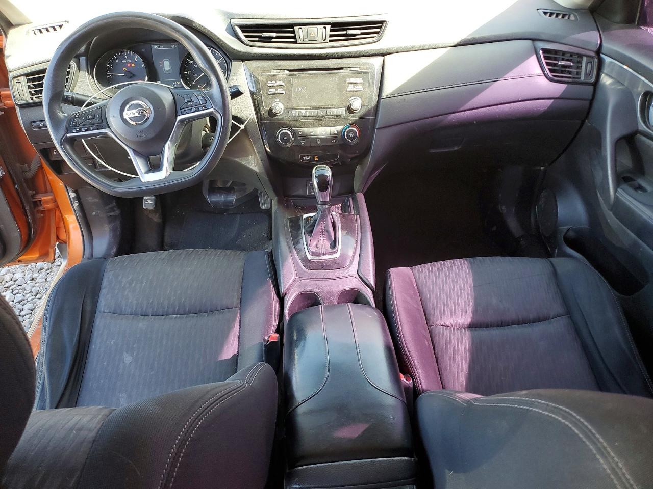 2017 NISSAN ROGUE