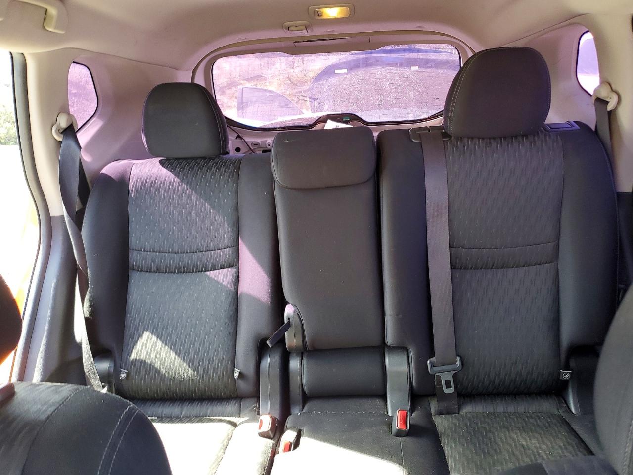 2017 NISSAN ROGUE