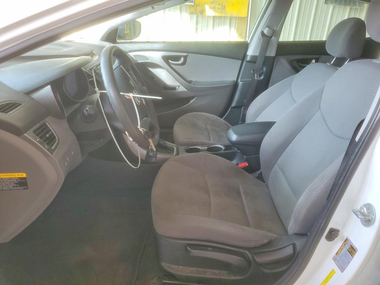 2015 HYUNDAI ELANTRA