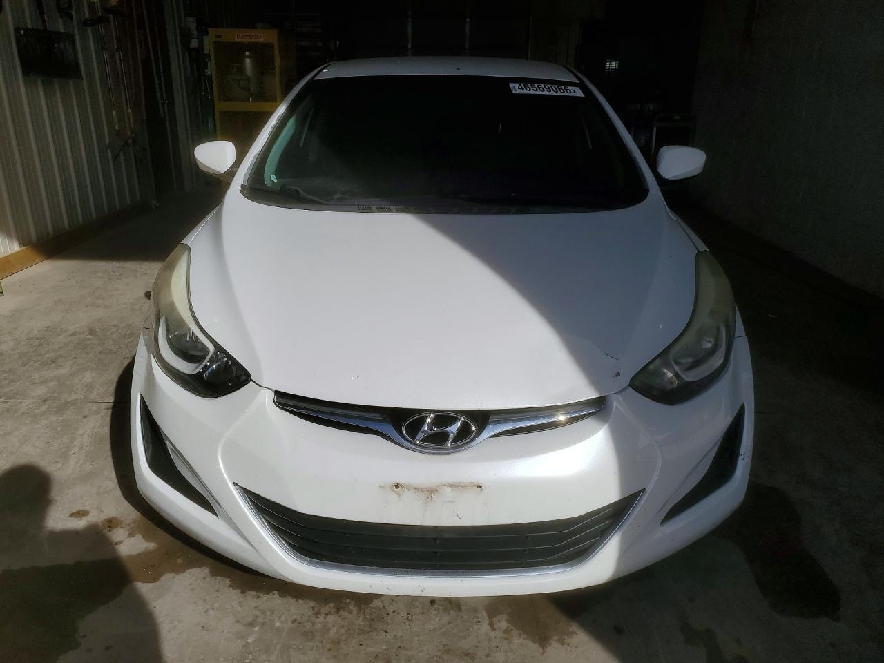 2015 HYUNDAI ELANTRA