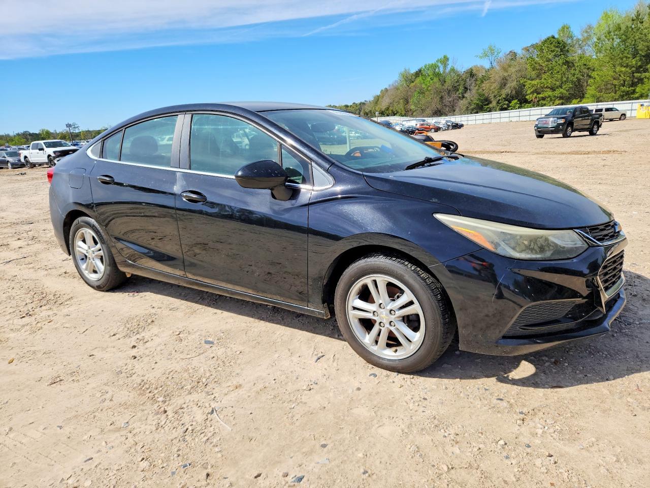 2017 CHEVROLET CRUZE