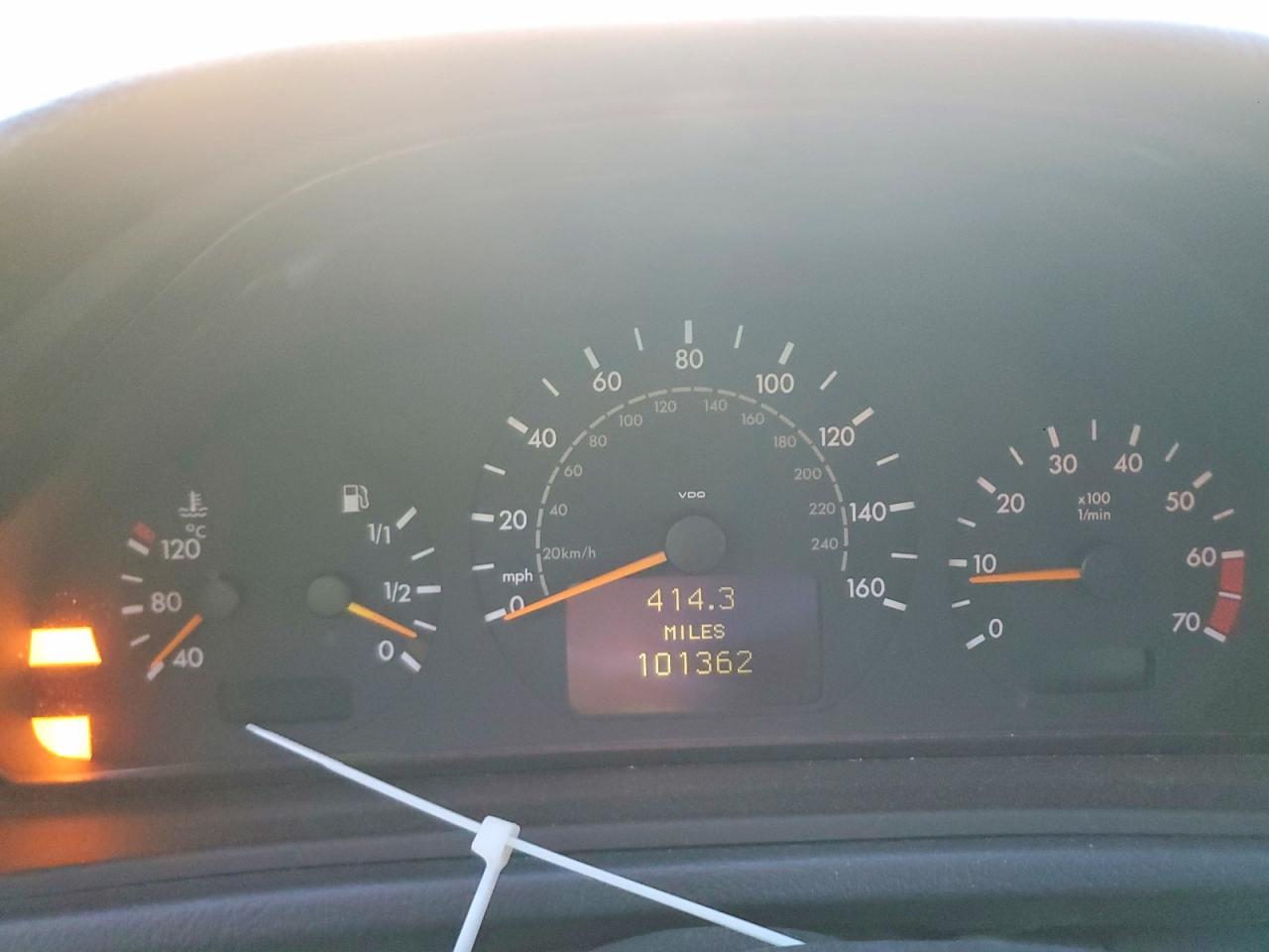 2003 MERCEDES-BENZ CLK-CLASS