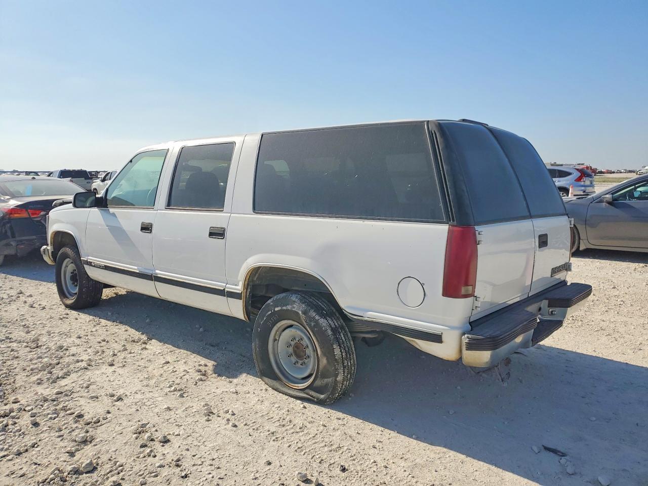 1999 CHEVROLET SUBURBAN