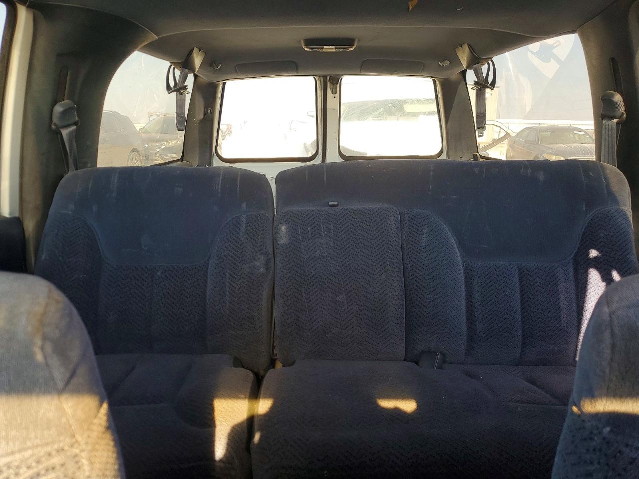 1999 CHEVROLET SUBURBAN