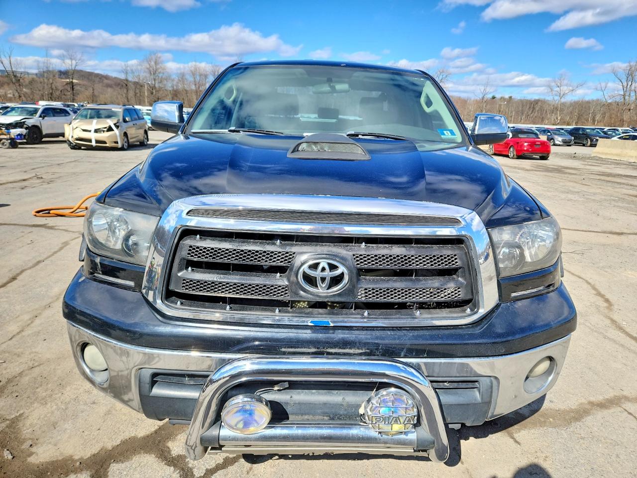 2013 TOYOTA TUNDRA