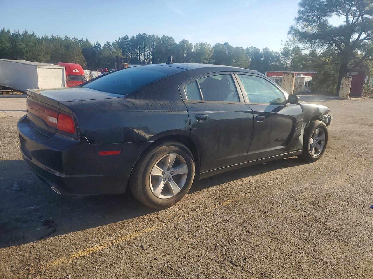 2011 DODGE CHARGER