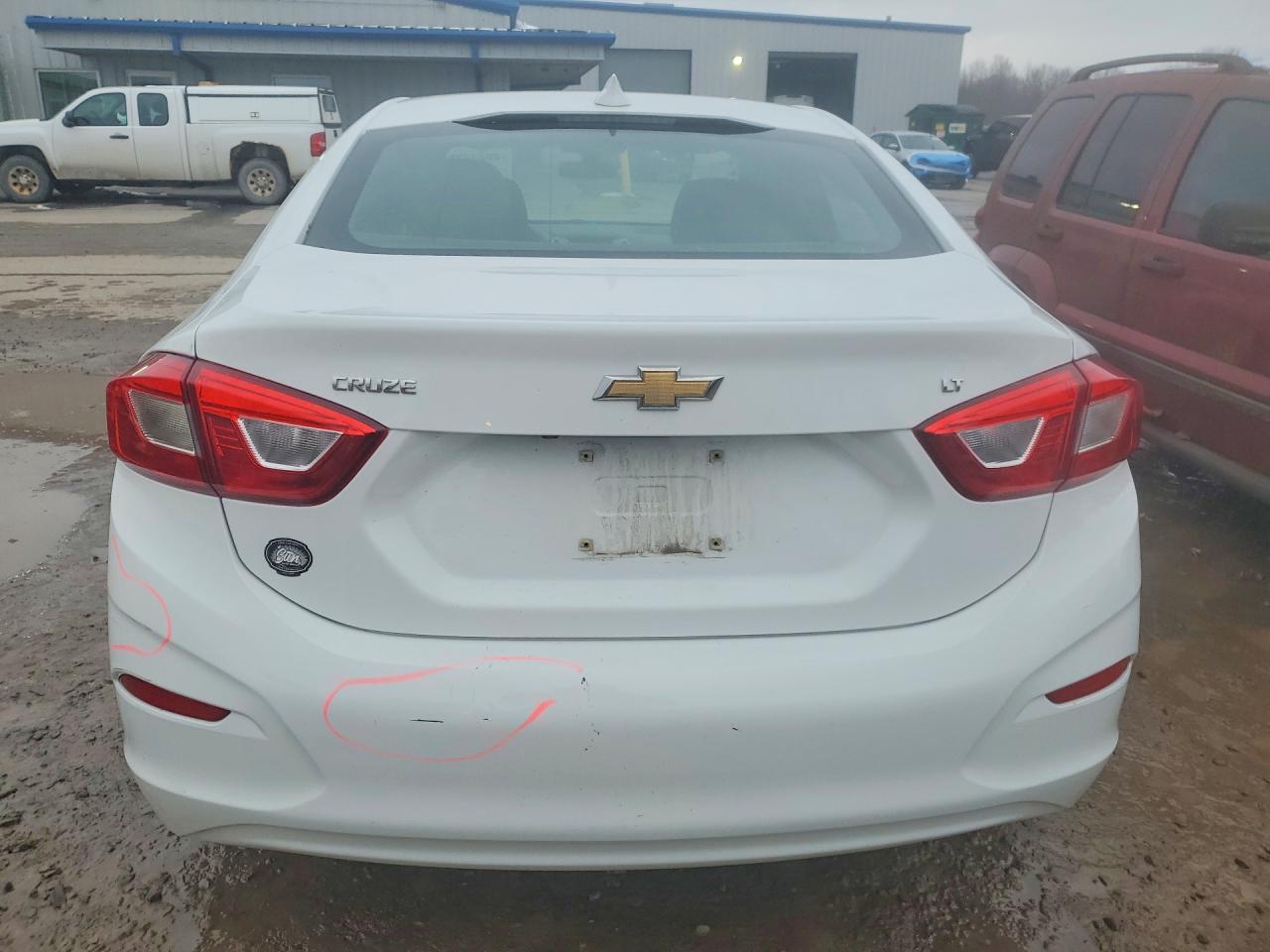 2018 CHEVROLET CRUZE