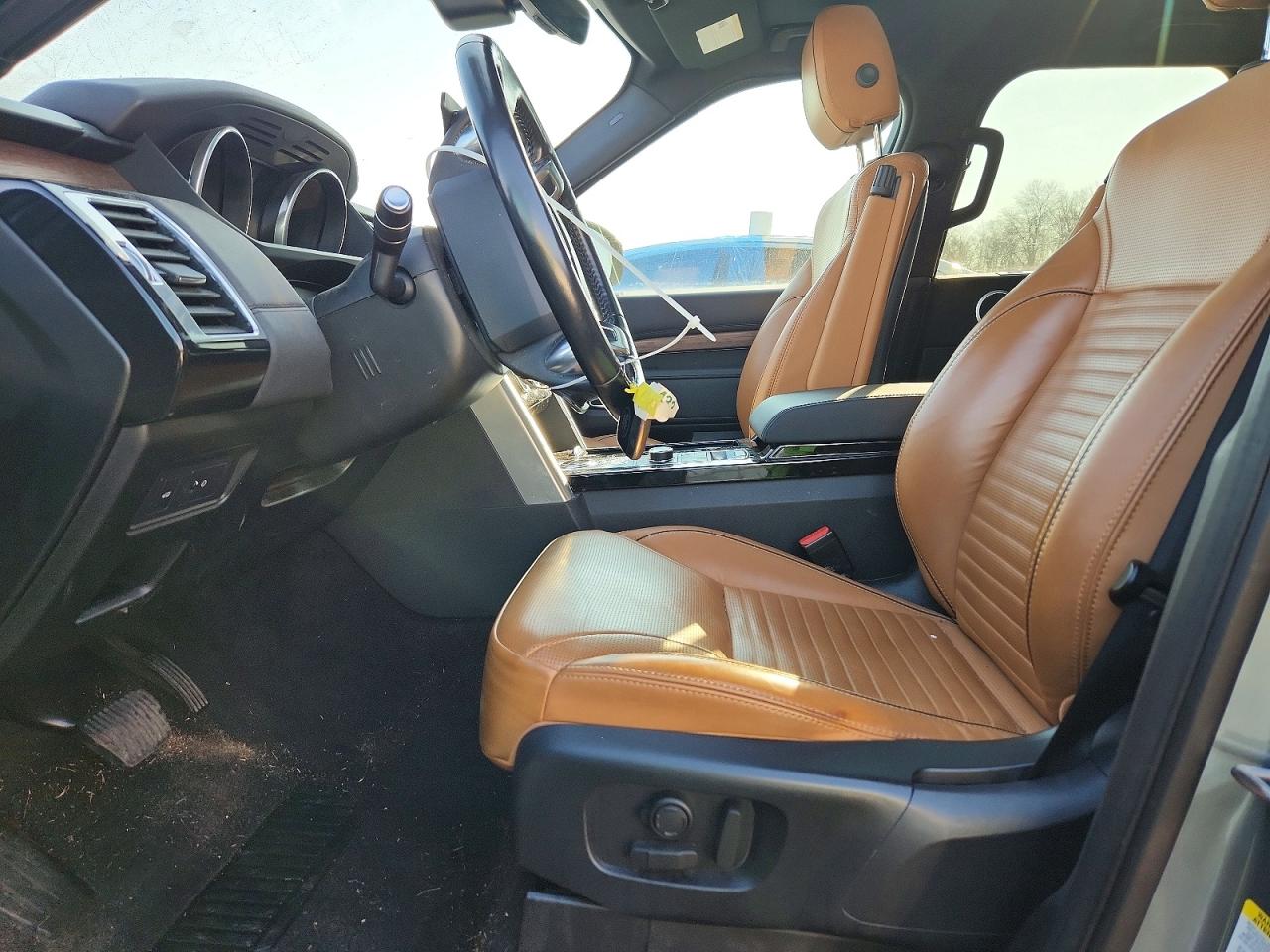 2017 LAND ROVER DISCOVERY