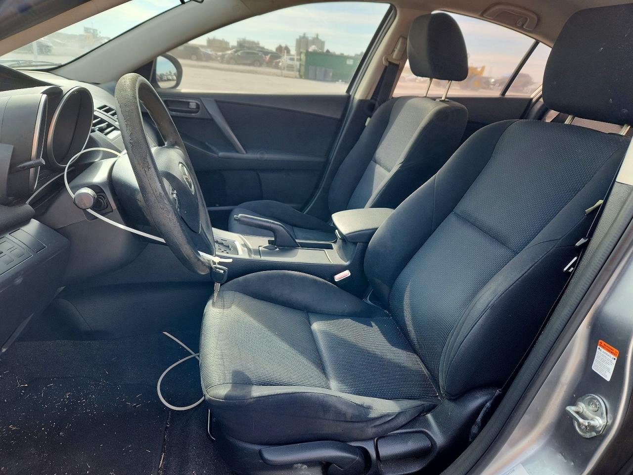 2011 MAZDA 3