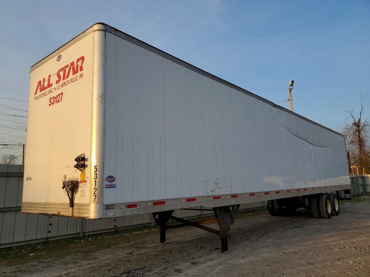 2016 UTILITY TRAILER MFG