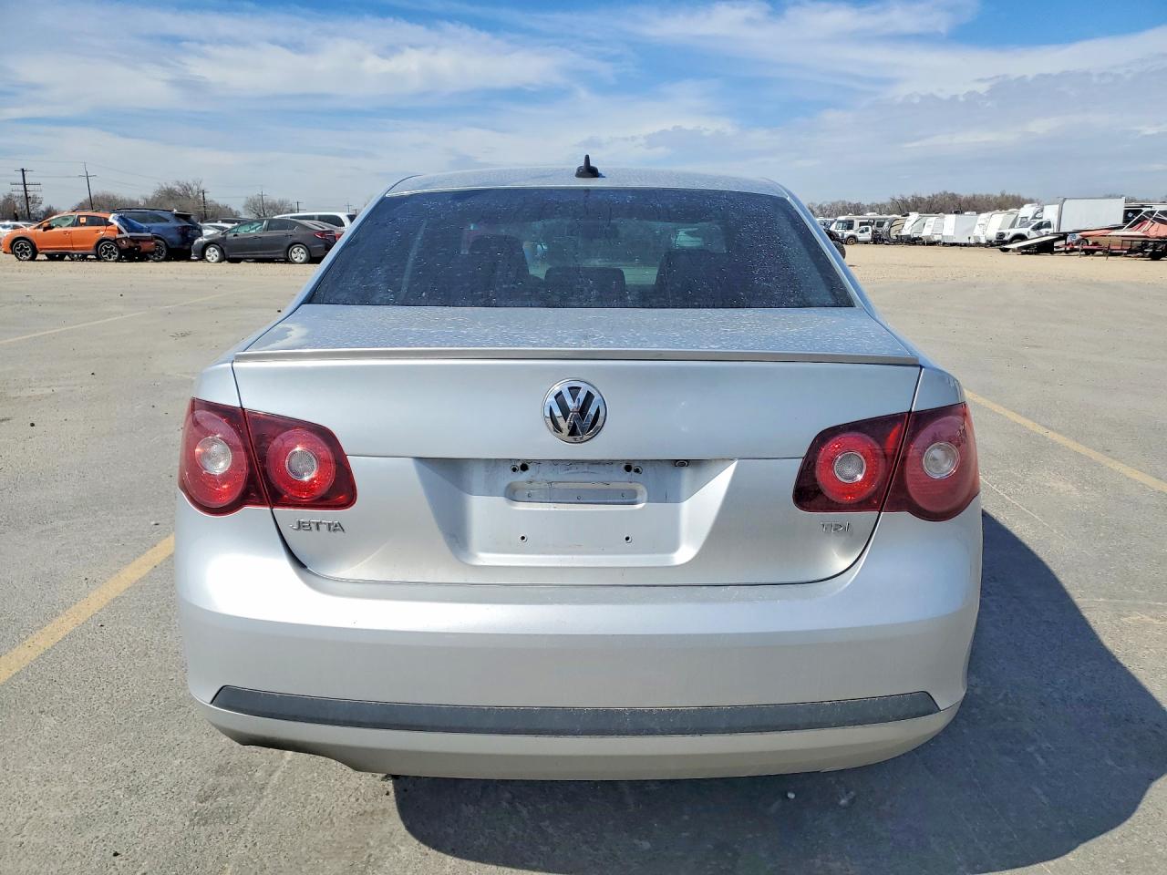 2010 VOLKSWAGEN JETTA