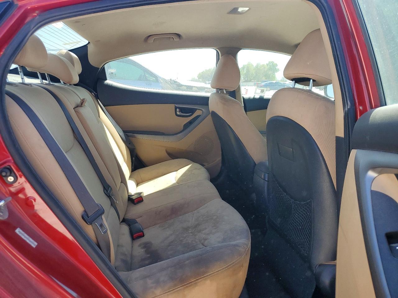 2013 HYUNDAI ELANTRA