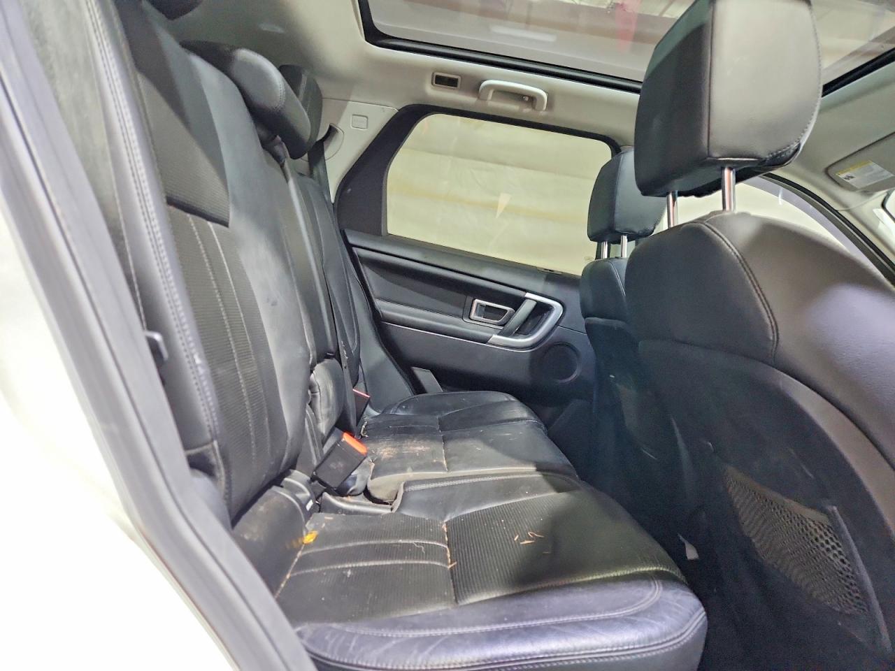 2016 LAND ROVER DISCOVERY