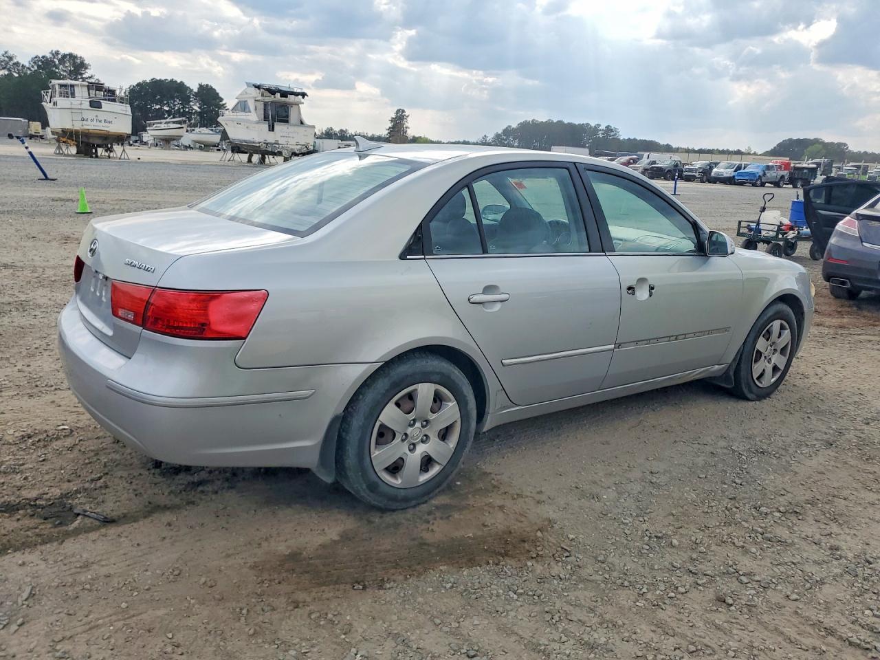 2009 HYUNDAI SONATA