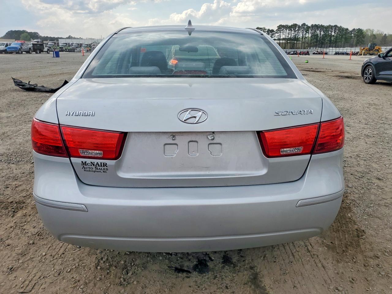2009 HYUNDAI SONATA
