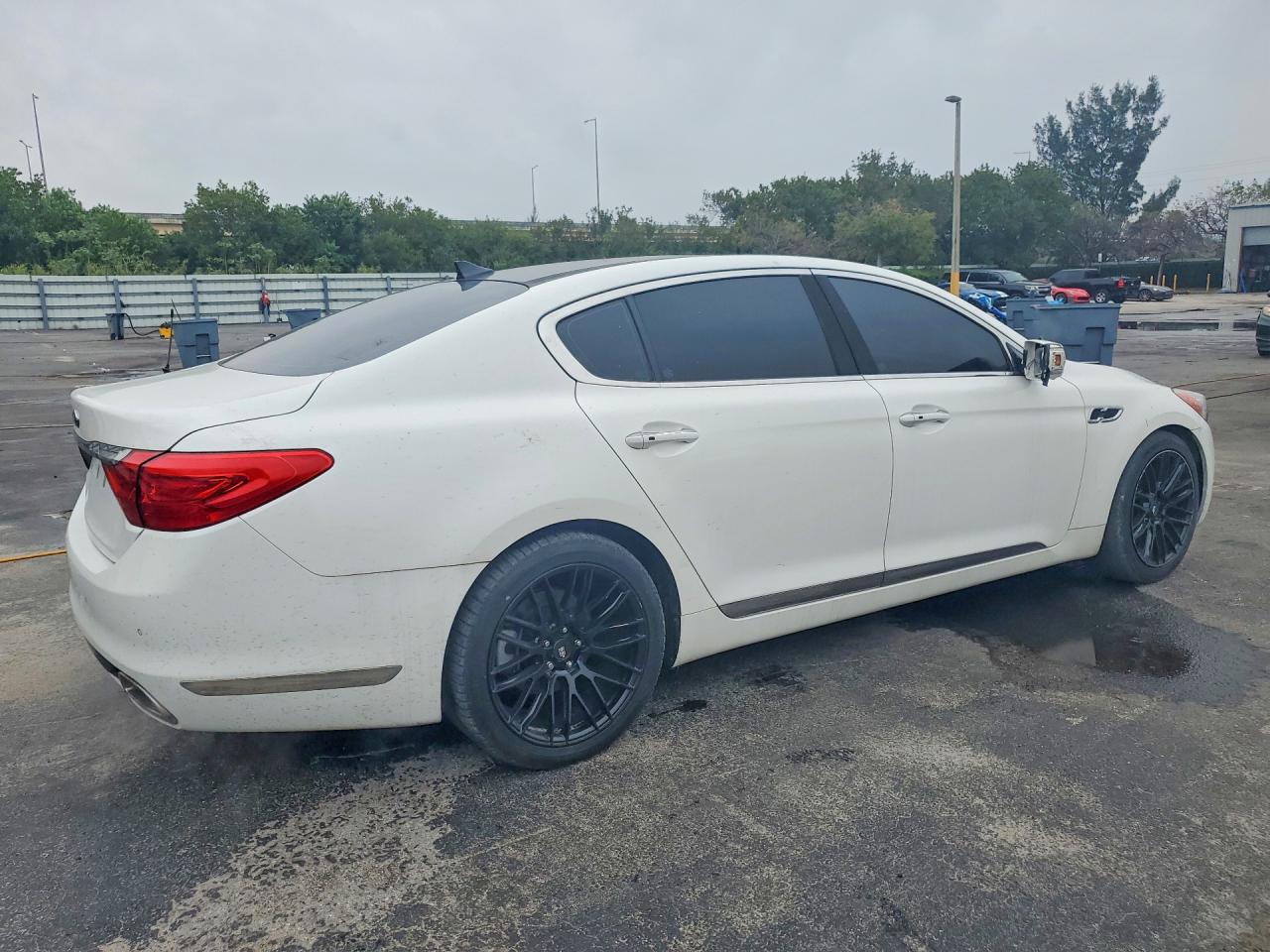 2015 KIA K900