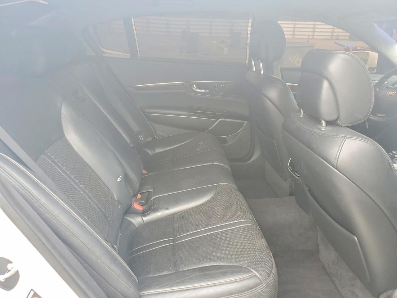2015 KIA K900