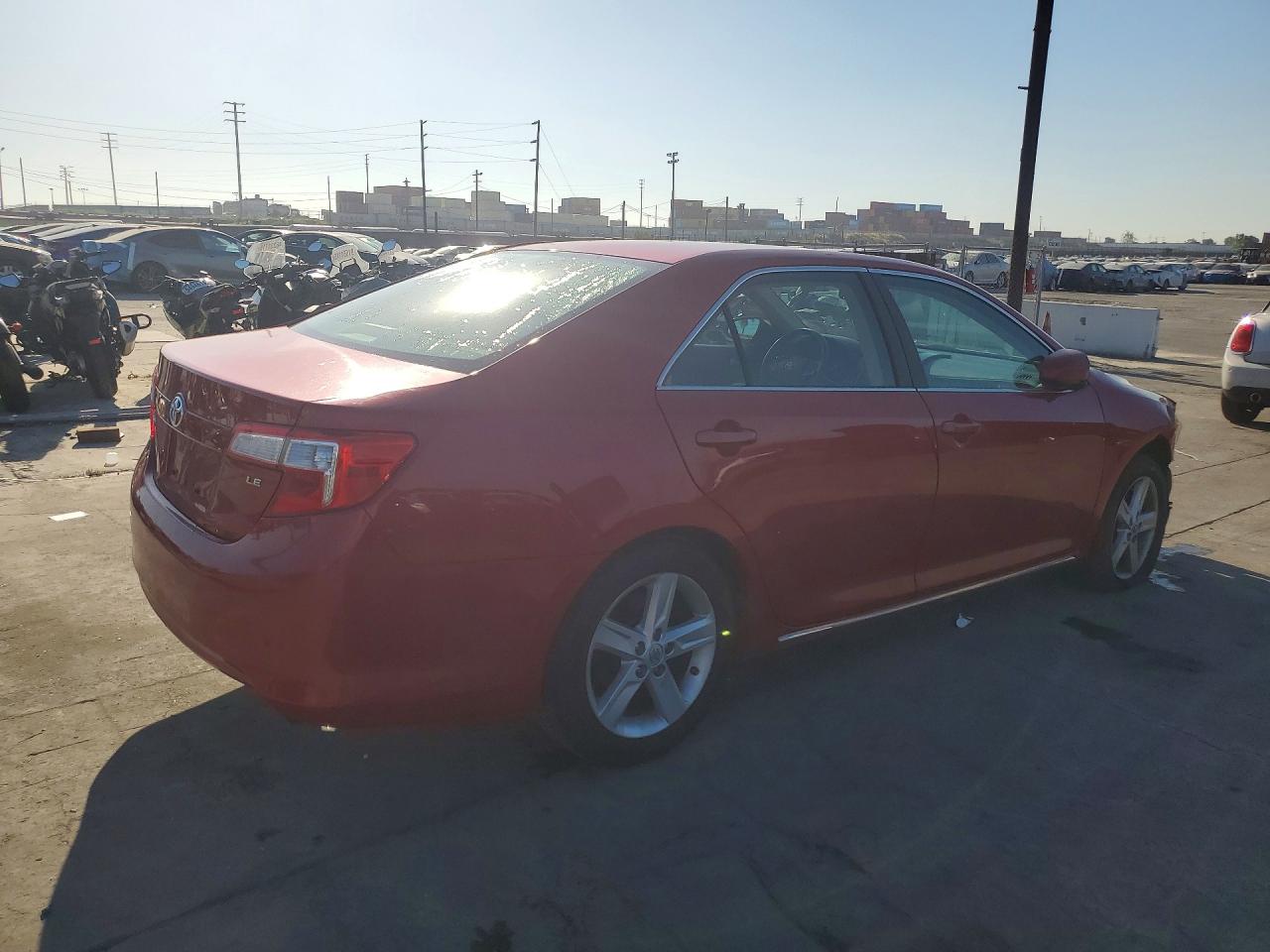 2012 TOYOTA CAMRY