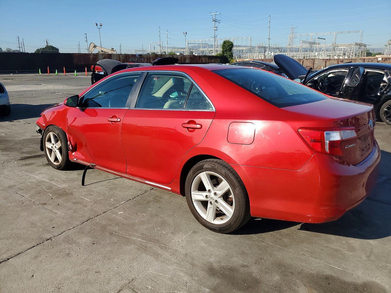 2012 TOYOTA CAMRY