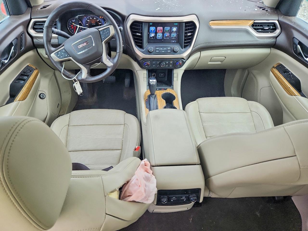 2017 GMC ACADIA DEN