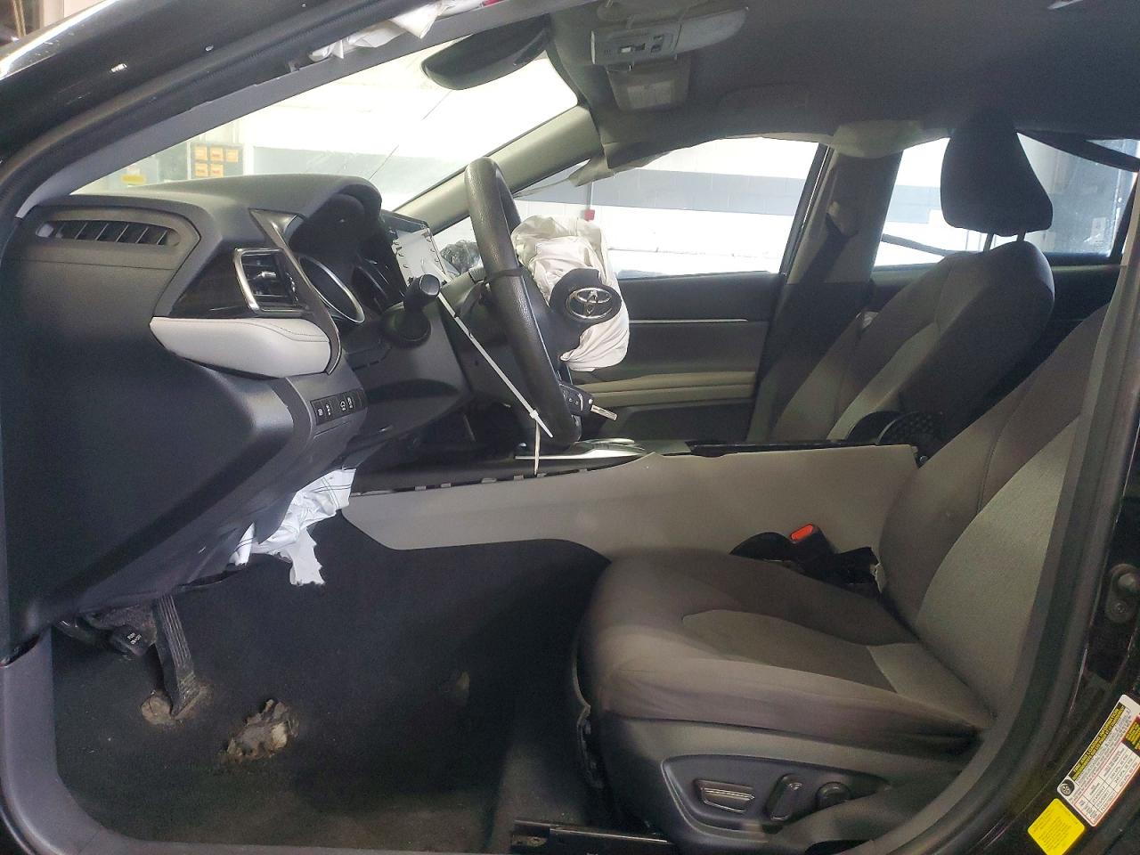 2023 TOYOTA CAMRY