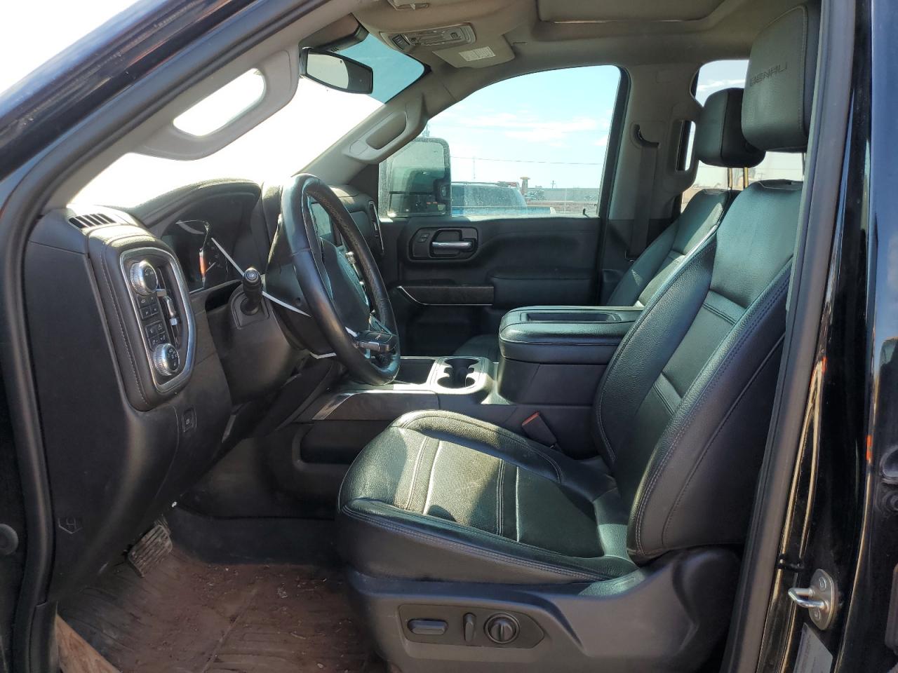2022 GMC SIERRA