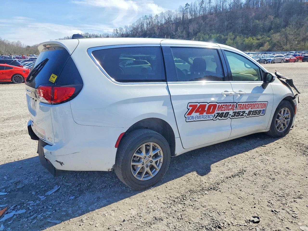 2023 CHRYSLER MINIVAN