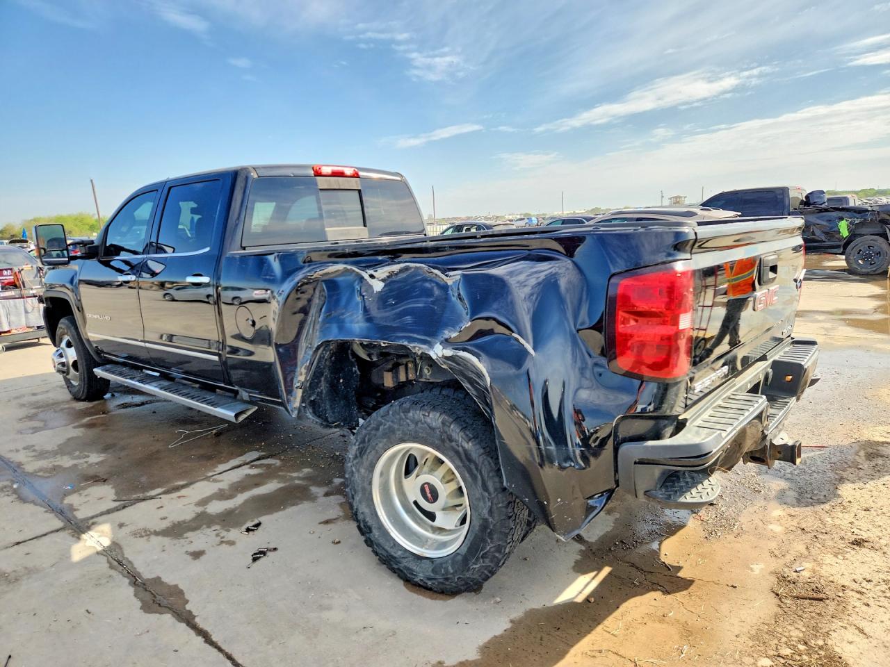 2016 GMC SIERRA